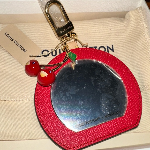 Louis Vuitton Takashi Murakami Cherry Mirror with Charm - Picture 6 of 7